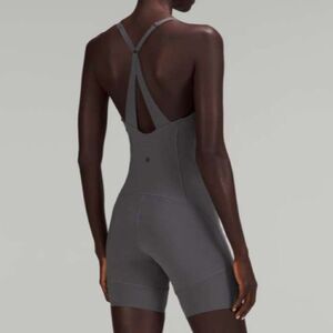 Lululemon lab Nulux and Mesh One-Piece 8" Anchor